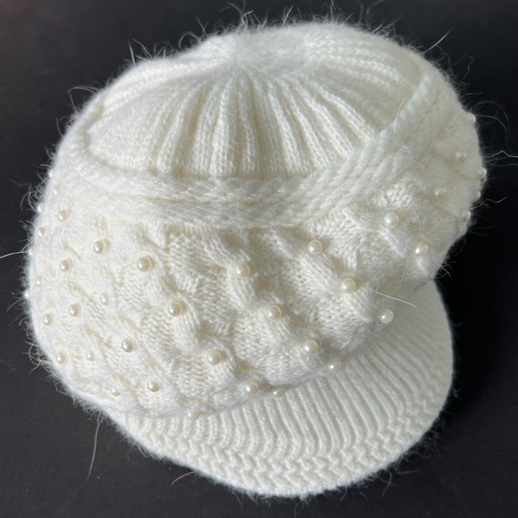 DAHLIA Women's OSFM Angora Blend Knitted Visor Hat NWT - Picture 6 of 7